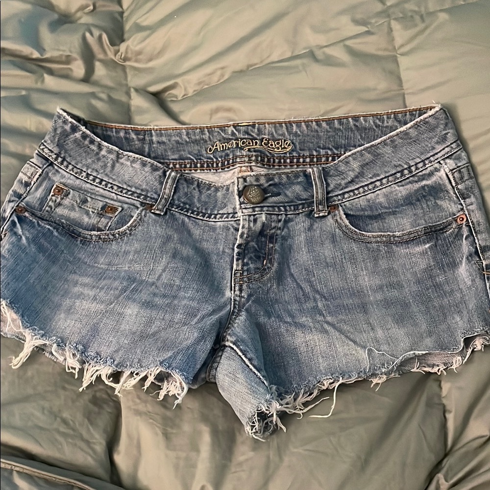 AE SHORTS